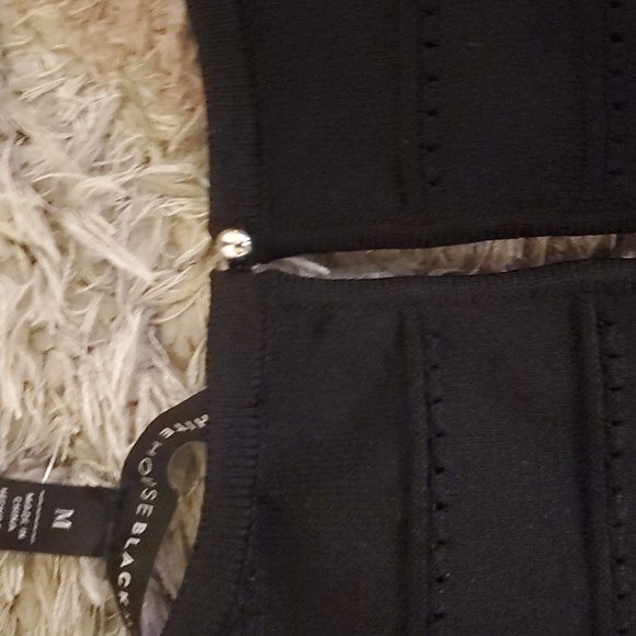 NWT White House Black Market Sleeveless Black Top White Size M - Picture 8 of 9